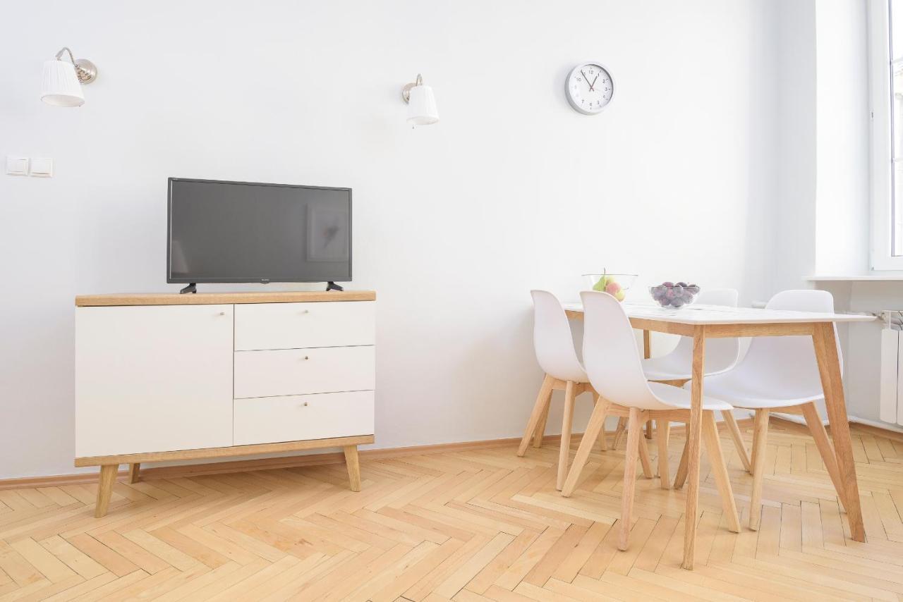 Bright And Modern Apartment In The Heart Of The Old And New Town Варшава Екстериор снимка